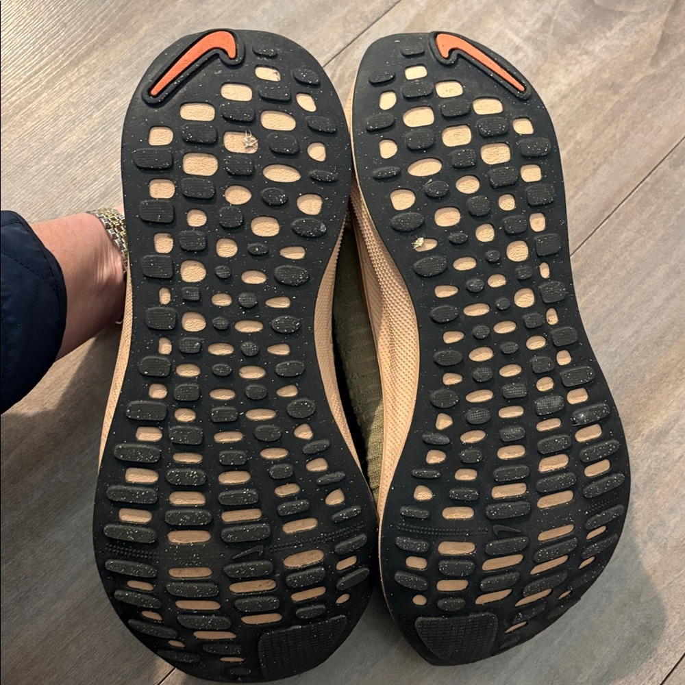 Nike Reactx Infinity Run 4 Size 11 - image 7